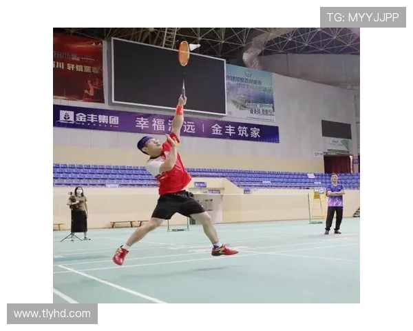 中国新星在国际网球赛场连创佳绩备受瞩目引发业界热议讨论持续